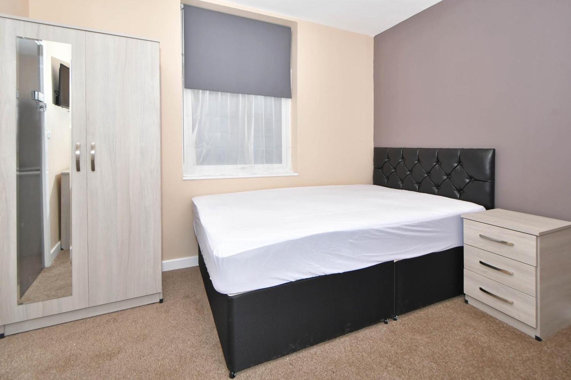 Townhouse At Alton Street Crewe Hotel Ngoại thất bức ảnh